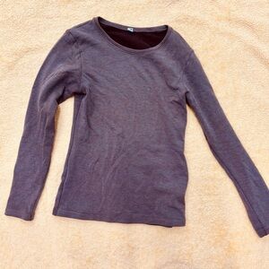 Uniqlo Brown ultra warm Fleece Top women’s small. Used good condition.